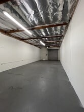 68733 Perez Rd, Cathedral City, CA for lease Interior Photo- Image 1 of 5