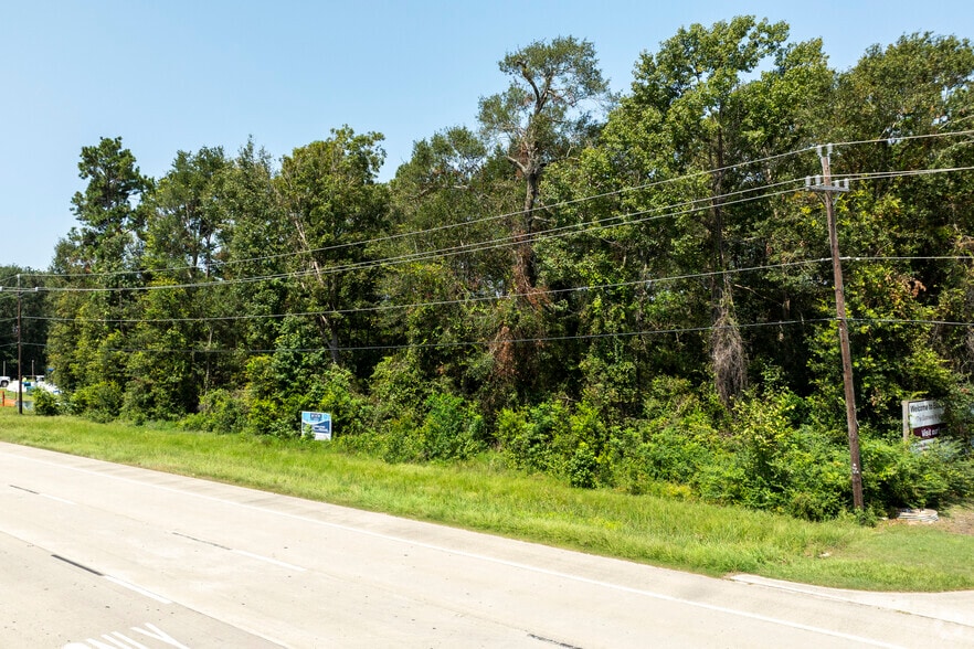 0 Hwy 59, Splendora, TX for sale - Primary Photo - Image 1 of 17