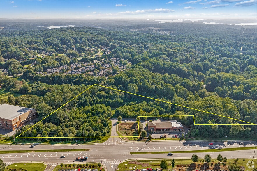 1305 Buford Hwy, Cumming, GA for sale - Building Photo - Image 1 of 19
