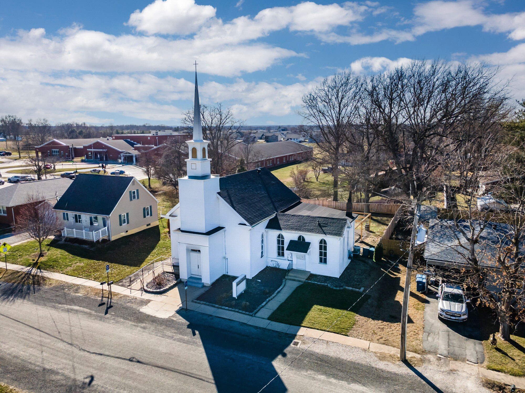 407 Jacob St, Saint Jacob, IL for sale Primary Photo- Image 1 of 27