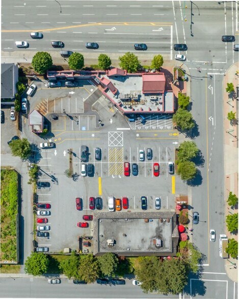 7110 Hall Ave, Burnaby, BC à vendre - Aérien - Image 3 de 6