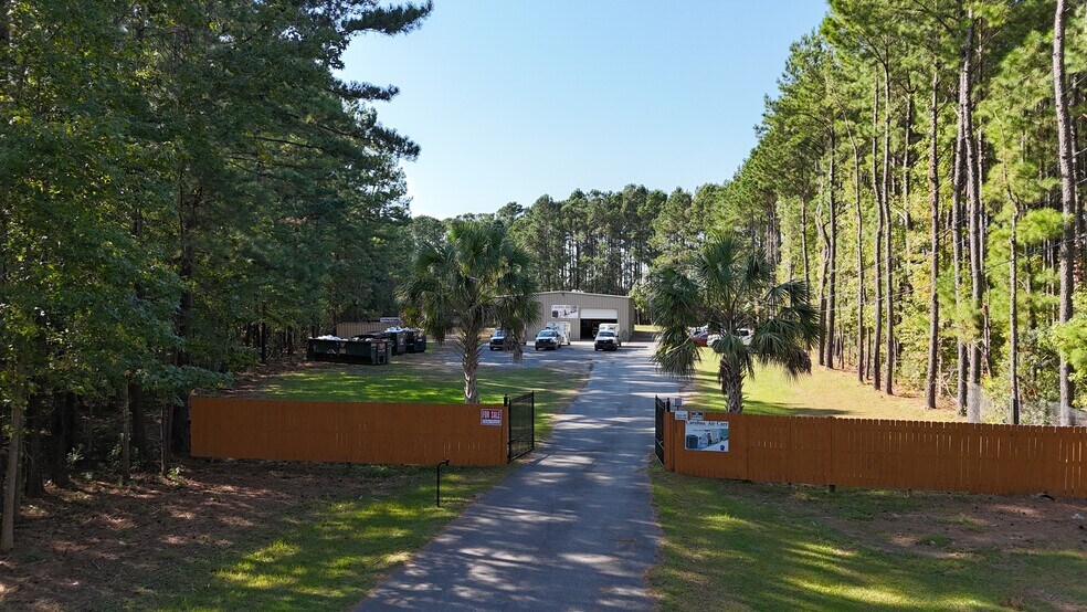 885 E Butternut Rd, Summerville, SC à vendre - Photo du b timent - Image 1 de 16