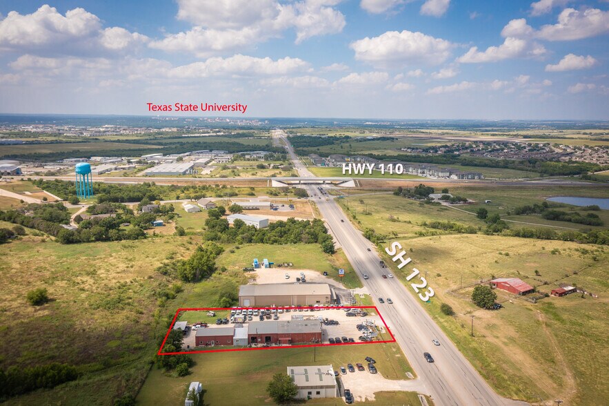 3600 N State Highway 123, San Marcos, TX à louer - Photo du b timent - Image 2 de 12