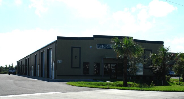 More details for 1849 Benchmark Ave, Fort Myers, FL - Industrial for Lease