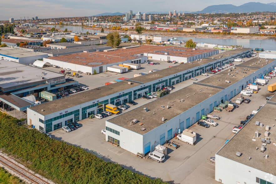 11782 River Rd, Richmond, BC à vendre - Photo du bâtiment - Image 3 de 4