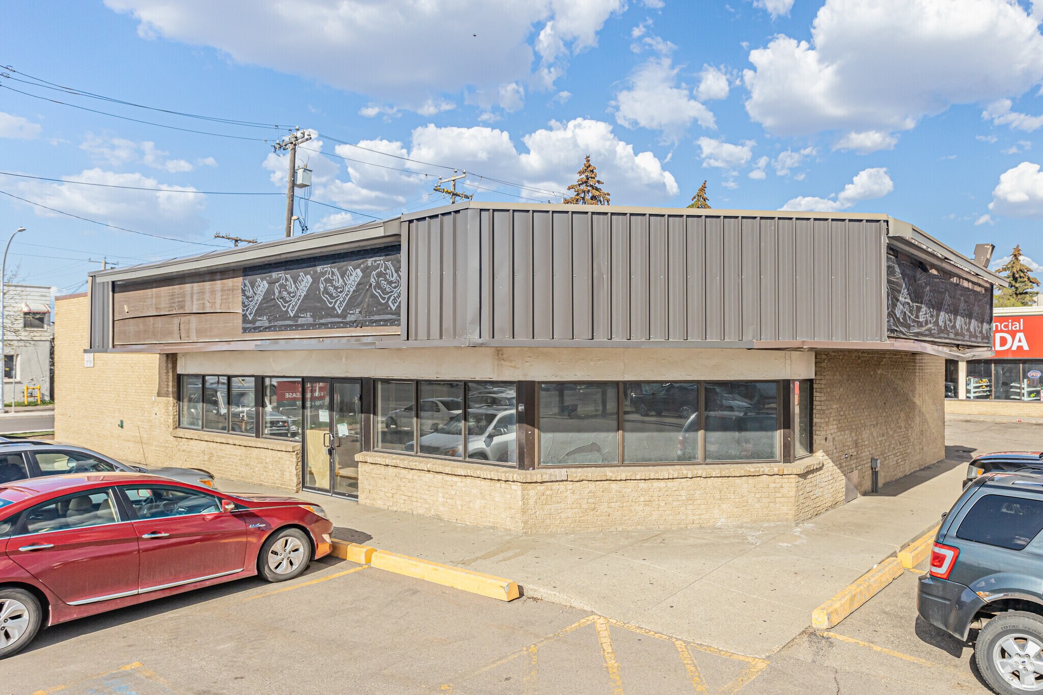 12727 97th St NW, Edmonton, AB for sale Primary Photo- Image 1 of 1