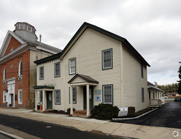 257 E Camden Wyoming Ave, Camden Wyoming, DE for sale - Primary Photo - Image 1 of 1