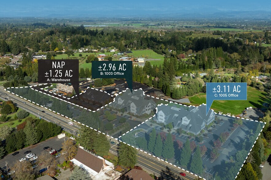 1003/1005 Gravenstein Hwy portefeuille de 2 propriétés à vendre sur LoopNet.ca - Photo du bâtiment - Image 3 de 17