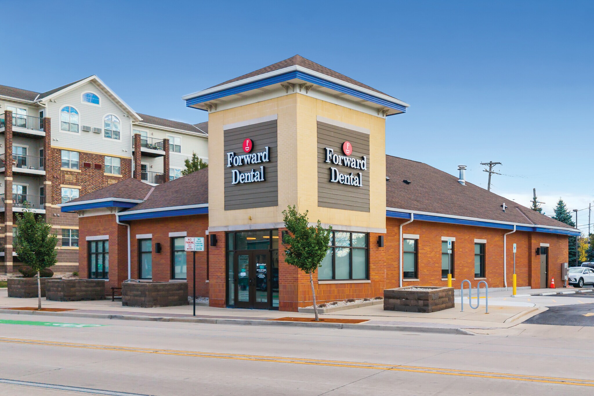 8001 W National Ave, West Allis, WI à vendre Photo principale- Image 1 de 6