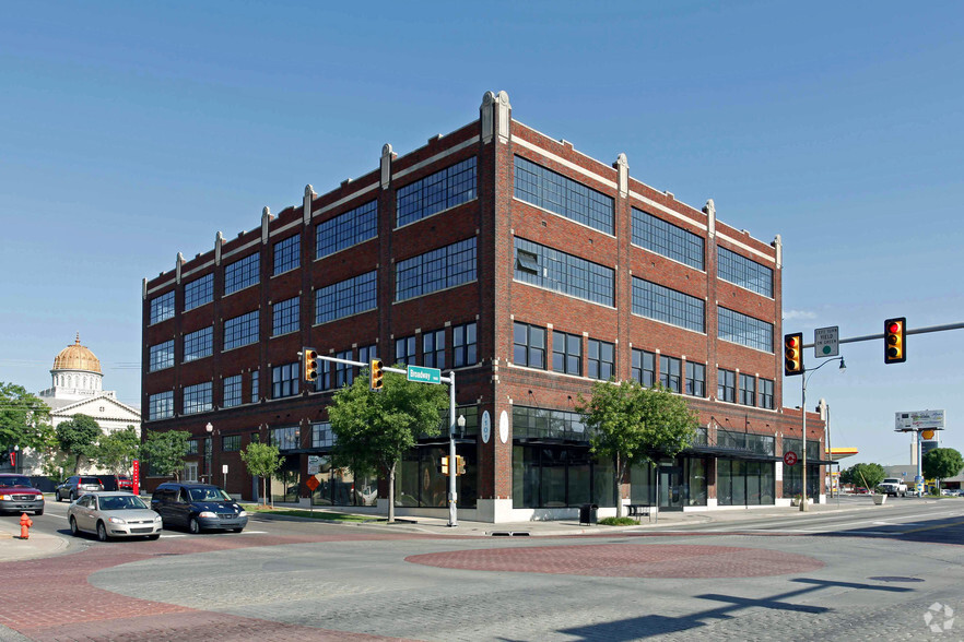 1101 N Broadway Ave, Oklahoma City, OK for lease - Primary Photo - Image 1 of 18