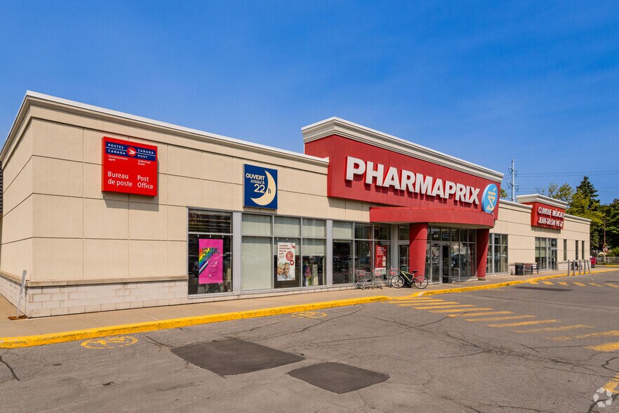 4625-4679 Rue Jean-Talon E, Saint-leonard, QC à louer - Photo du bâtiment - Image 3 de 6