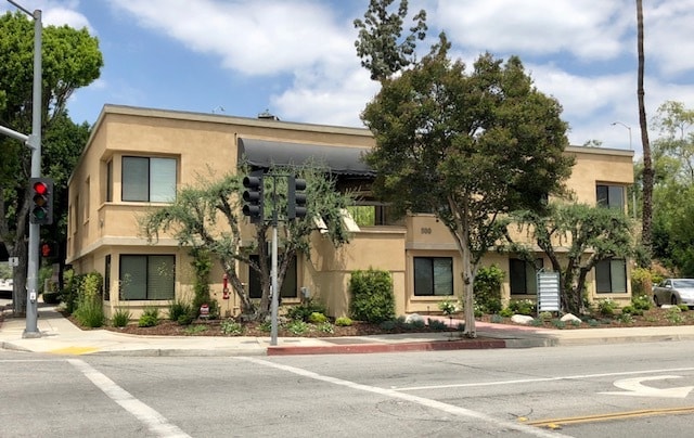 500 N 1st Ave, Arcadia, CA for lease Primary Photo- Image 1 of 3