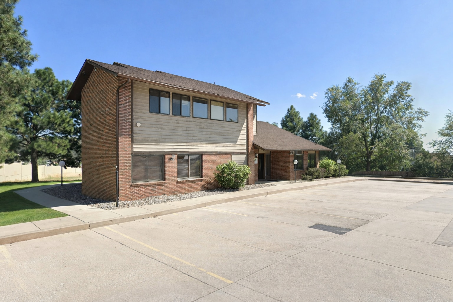 1879 Austin Bluffs Pky, Colorado Springs, CO for sale Building Photo- Image 1 of 4