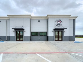 2510 London Pirate rd, Corpus Christi, TX for lease Interior Photo- Image 1 of 27