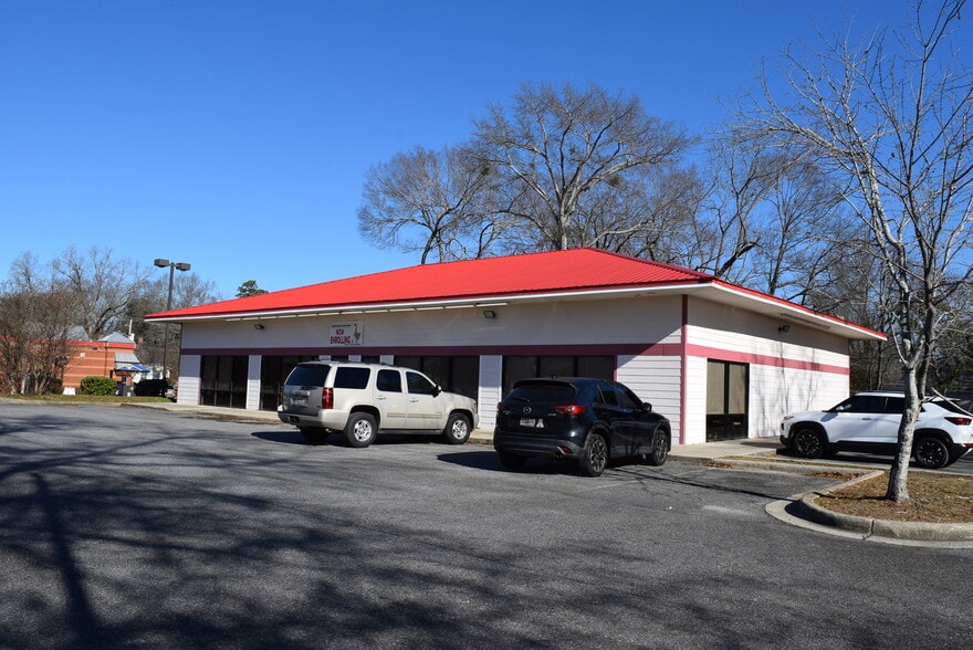 101 N Fifth St, Opelika, AL for sale - Primary Photo - Image 1 of 8