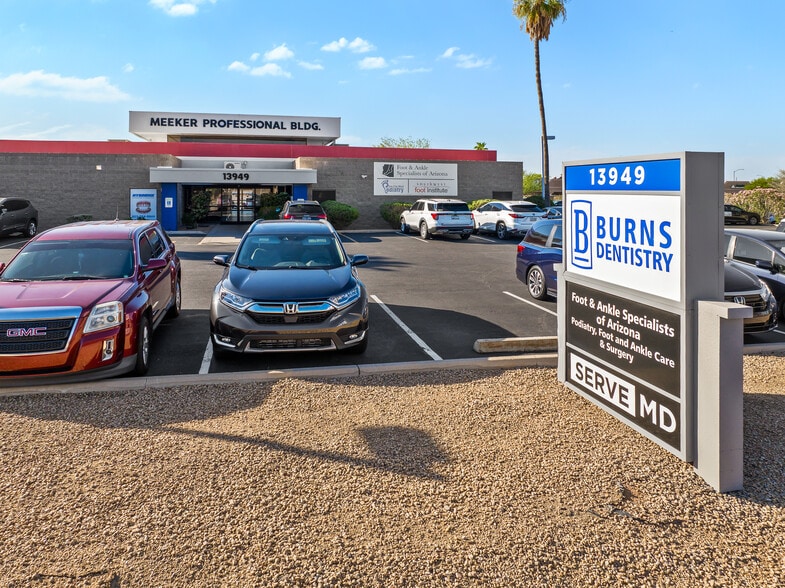 13949 W Meeker Blvd, Sun City, AZ for lease - Building Photo - Image 2 of 18