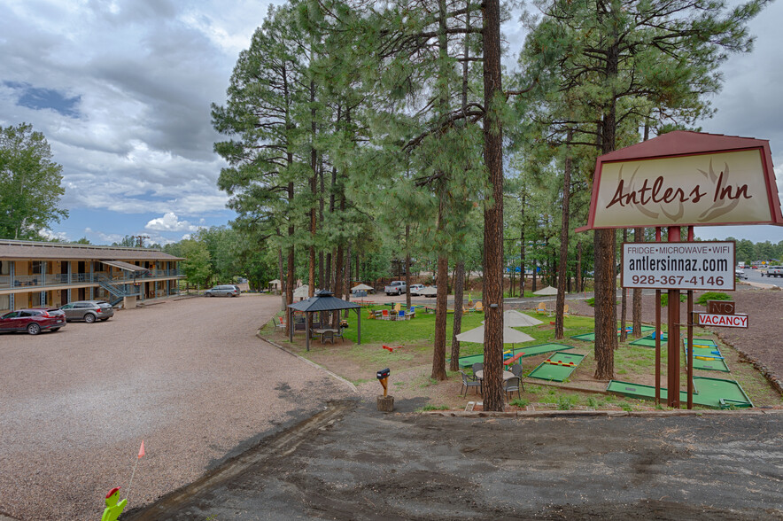 1023 E White Mountain Blvd, Pinetop, AZ for sale - Building Photo - Image 1 of 1