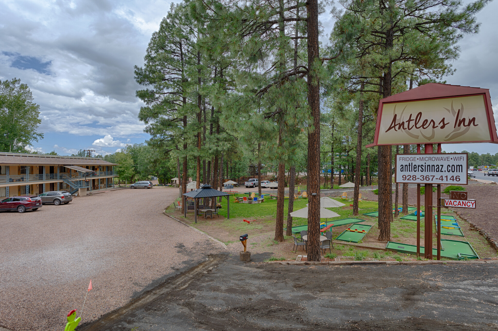 1023 E White Mountain Blvd, Pinetop, AZ à vendre Photo du bâtiment- Image 1 de 1