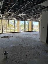 4045 Spencer St, Las Vegas, NV à louer Photo intérieure- Image 2 de 4