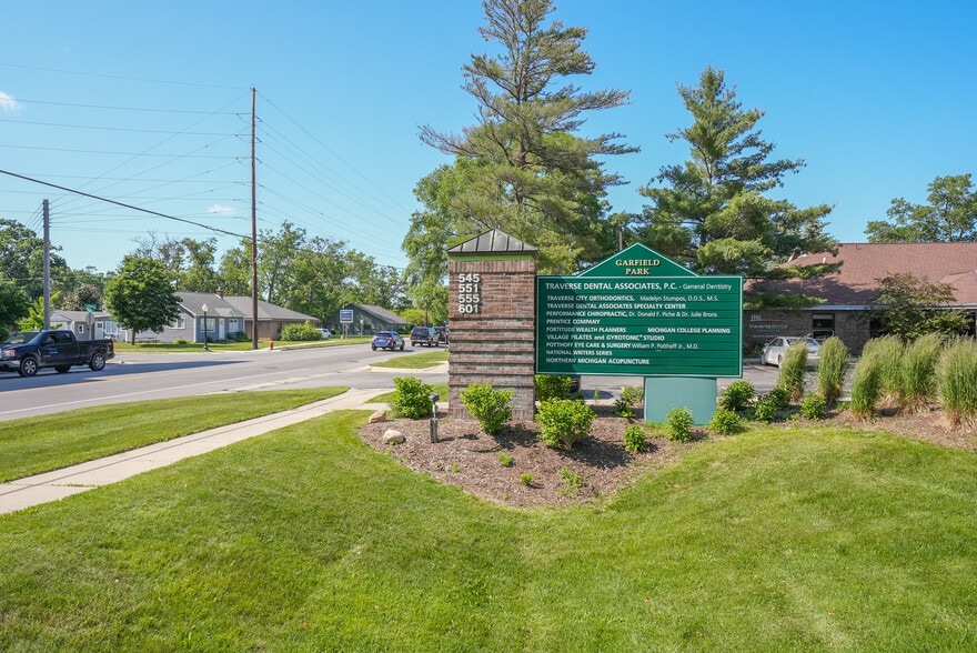 551 S Garfield Ave, Traverse City, MI for sale - Construction Photo - Image 2 of 25