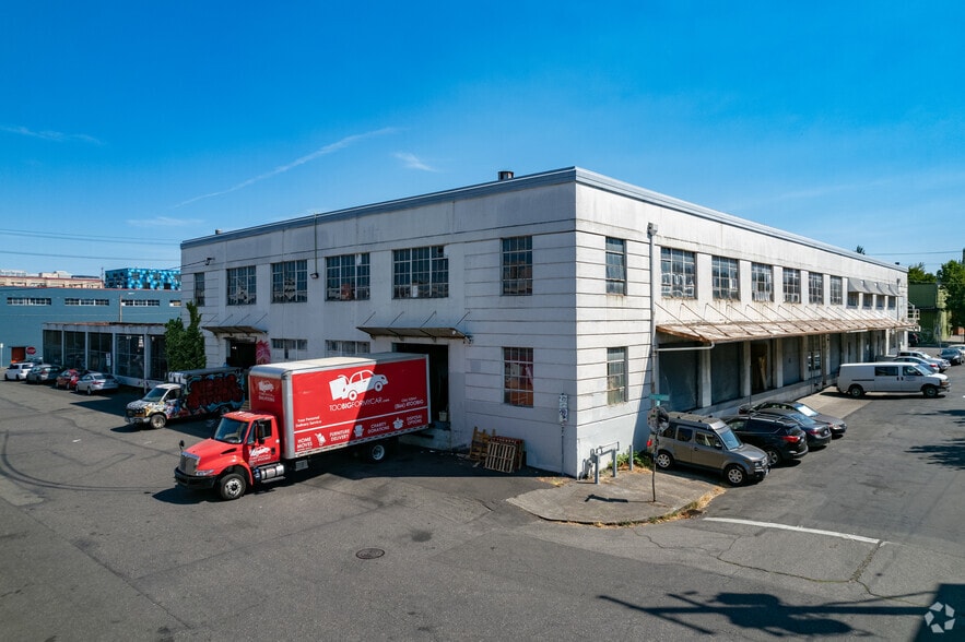239 SE Salmon St, Portland, OR for lease - Building Photo - Image 3 of 6