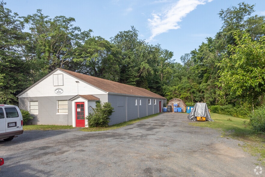 8910 Bradley Manor Pl, Manassas, TN for sale - Building Photo - Image 3 of 4