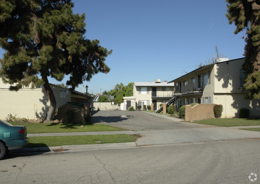 431 N Manila Ave, Fresno, CA à vendre - Photo principale - Image 1 de 1