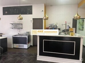 Retail in Sant Adrià de Besòs, Barcelona for lease Interior Photo- Image 2 of 5