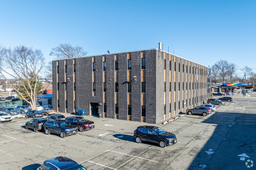 2444 Morris Ave, Union, NJ for lease - Building Photo - Image 3 of 13