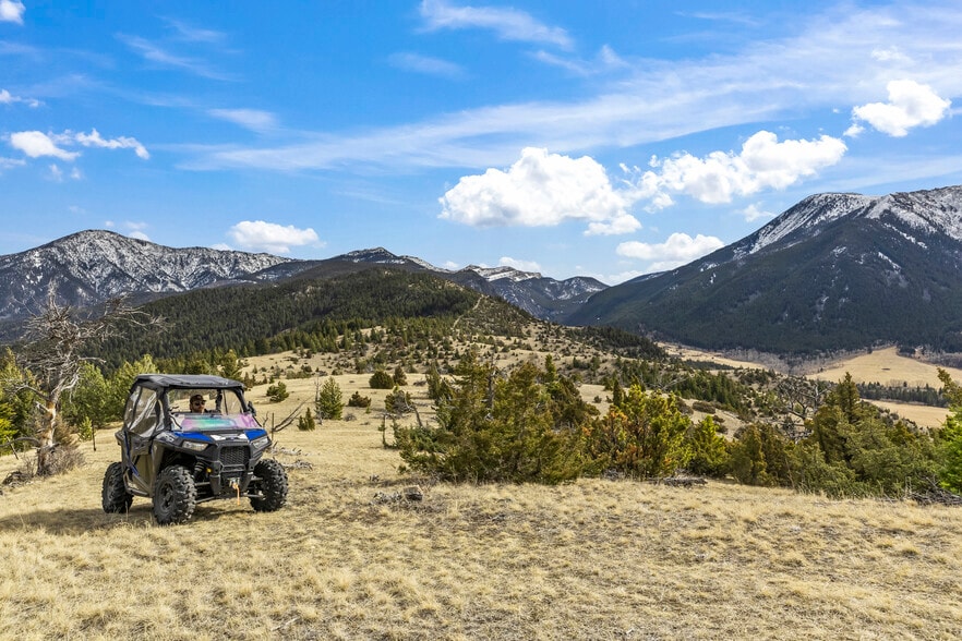 NHN (Parcel A-2) Suce Creek Road, Livingston, MT à vendre - Photo du bâtiment - Image 3 de 53