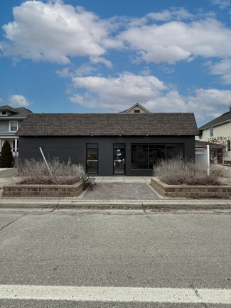 Plus de détails pour 820 S Washington Ave, Royal Oak, MI - Bureau, Commerce de détail à louer