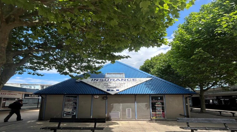 Southernhay, Basildon for sale Primary Photo- Image 1 of 1