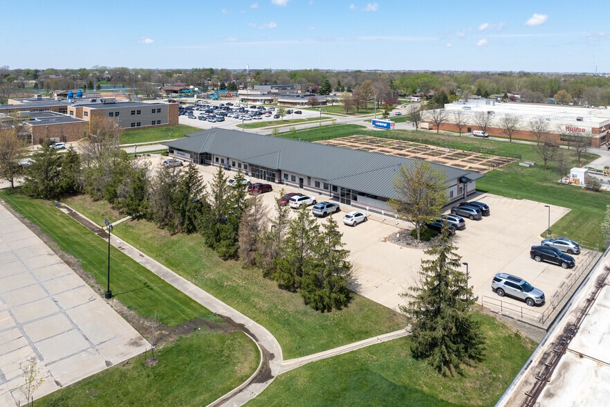 231 NW School St, Ankeny, IA à vendre - Aérien - Image 2 de 2