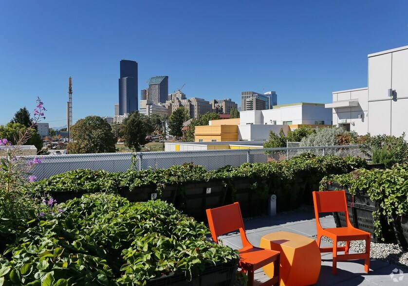 103 12th Ave, Seattle, WA for lease - Primary Photo - Image 1 of 41