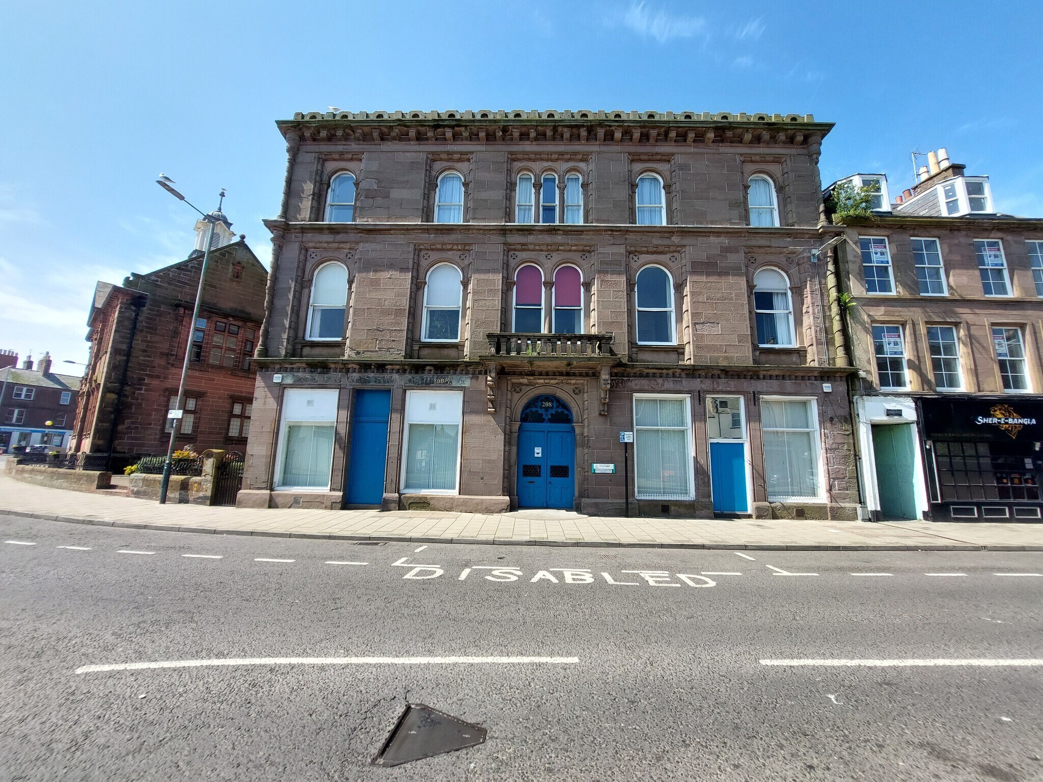 208 High St, Montrose à vendre Photo du bâtiment- Image 1 de 4