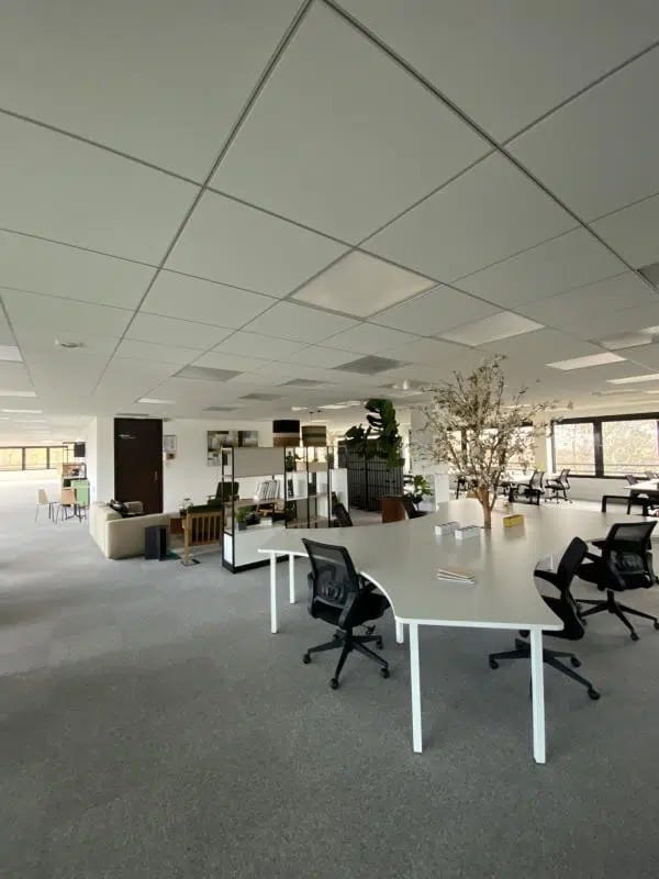 Bureau dans Saint-Priest à louer Photo intérieure- Image 1 de 1