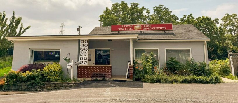 11401 W National Ave, West Allis, WI à vendre Photo du bâtiment- Image 1 de 6