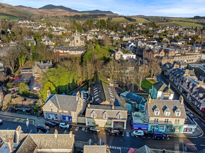 68 Atholl Rd, Pitlochry à vendre - Photo du bâtiment - Image 3 de 4