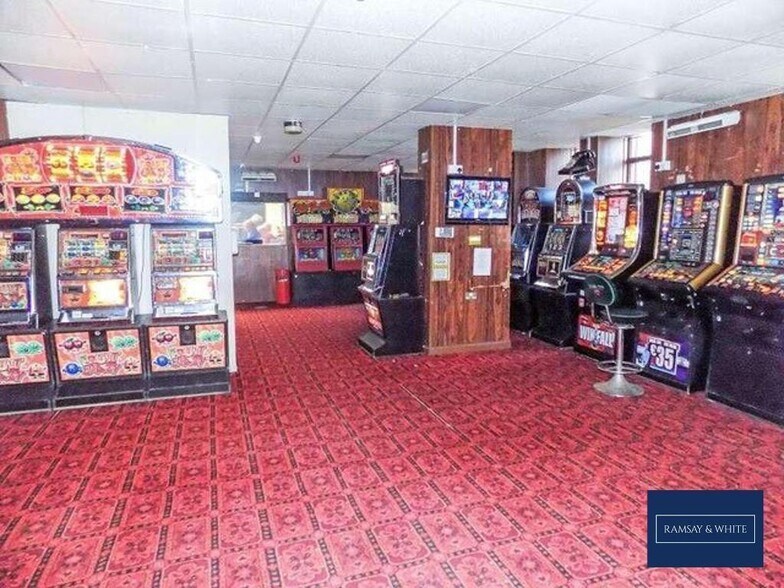 Talbot St, Maesteg à vendre - Photo du bâtiment - Image 3 de 7
