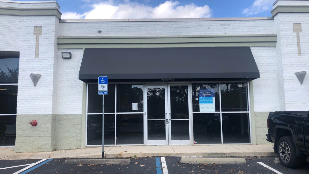 5960 Beach Blvd, Jacksonville, FL à louer - Photo du bâtiment - Image 3 de 6