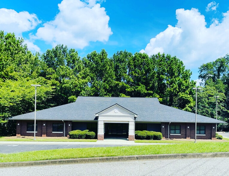 3603 Pine Ln, Bessemer, AL for lease - Building Photo - Image 1 of 4