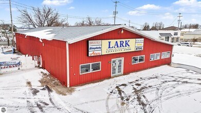 414 S Mitchell St, Cadillac, MI à louer Photo du bâtiment- Image 1 de 31