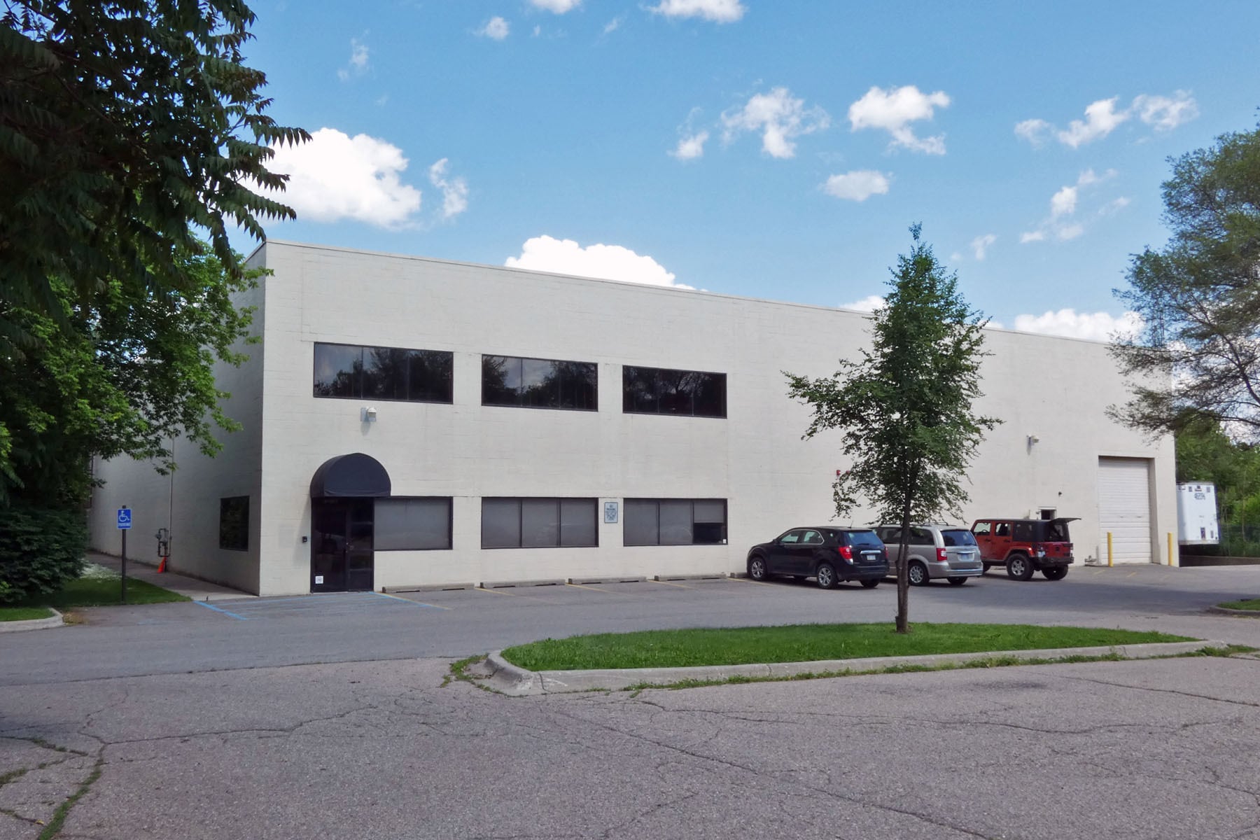 2181 Greer Blvd, Sylvan Lake, MI for lease Building Photo- Image 1 of 2