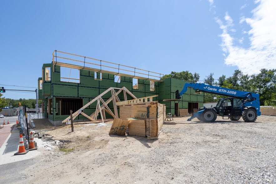 271 Main St, Bridgton, ME for lease - Primary Photo - Image 1 of 1