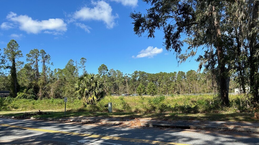 353 SW Tracy Pl, Lake City, FL for sale - Building Photo - Image 1 of 3
