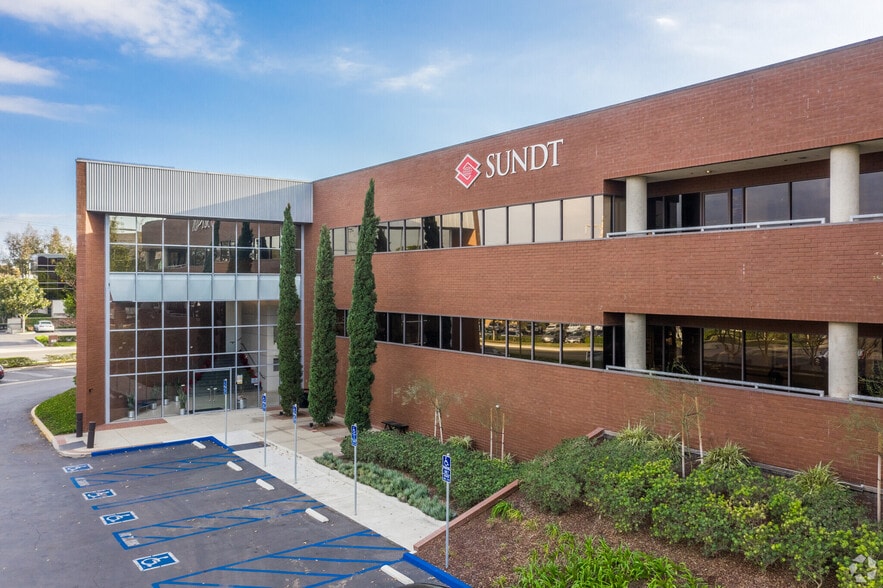 41 Corporate Park, Irvine, CA for lease - Primary Photo - Image 1 of 7