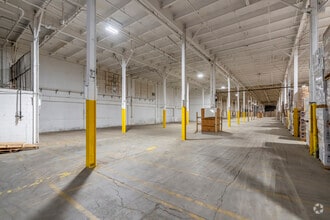 2100 S Washington Ave, Lansing, MI for lease Interior Photo- Image 1 of 3