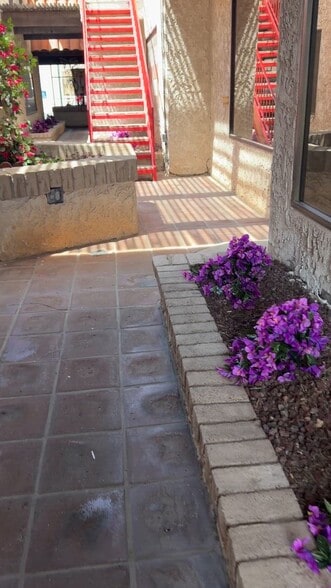 2152 McCulloch Blvd N, Lake Havasu City, AZ for lease - Commercial Listing Video - Image 3 of 14