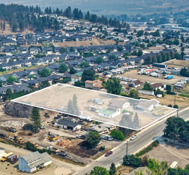 3066 Appaloosa Rd, Kelowna, BC à vendre - Photo principale - Image 1 de 3