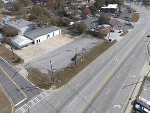 6424 Church St, Douglasville, GA à louer Aérien- Image 1 de 6